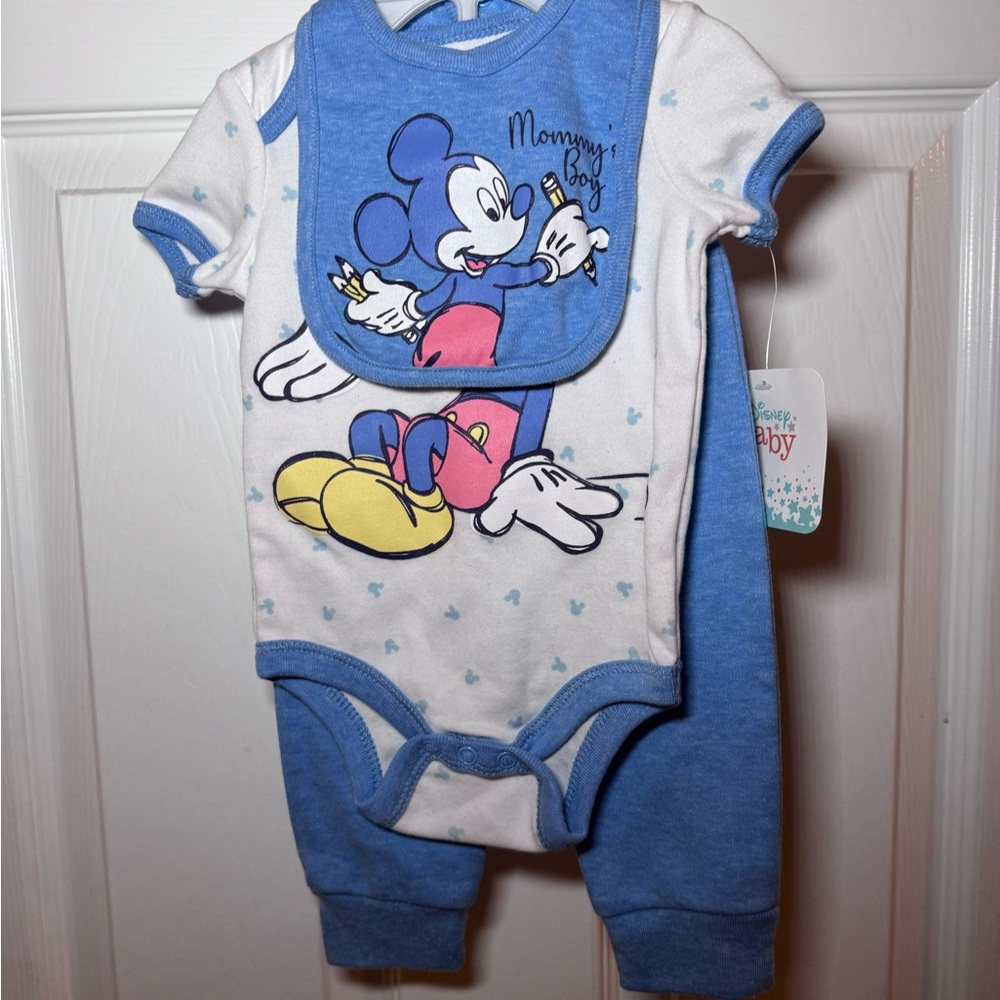 Disney Baby  Mickey Mouse 3 Piece Set newborn 0-3 months